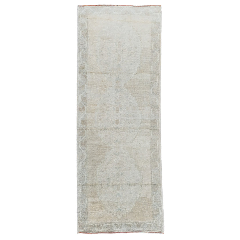 17735 Handwoven Vintage Rug 2'9 x 7’1