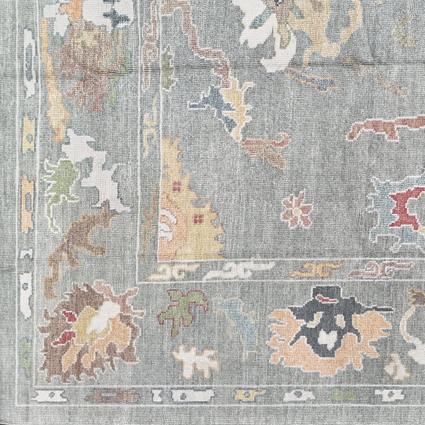 17745 Handwoven Rug 9’1 x 11’5