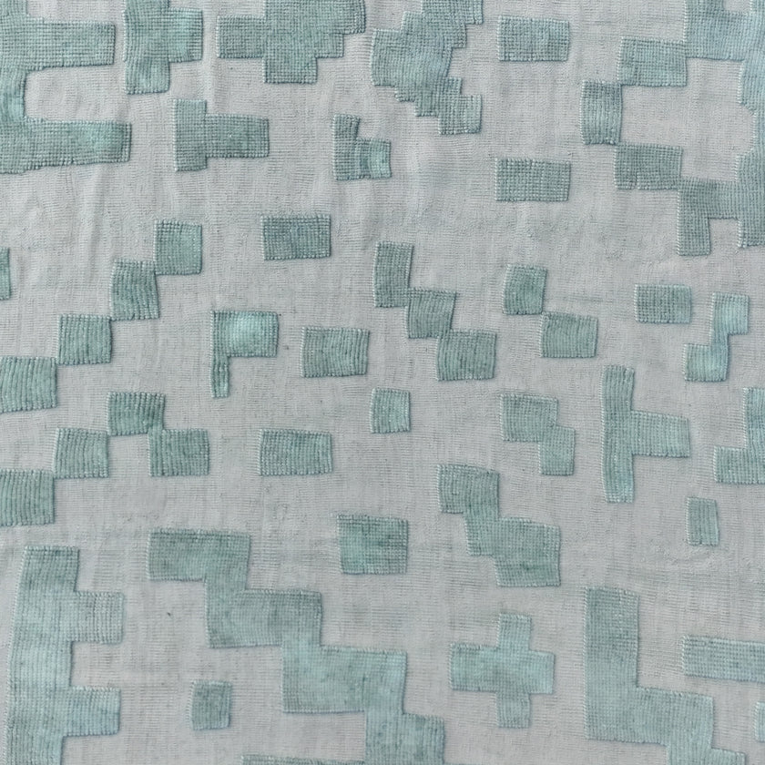 17780 Handwoven Rug 8’6 x 12’5