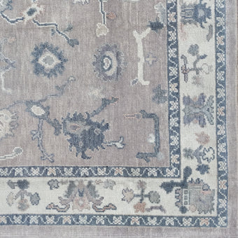 17796 Handwoven Rug 5 x 6’10