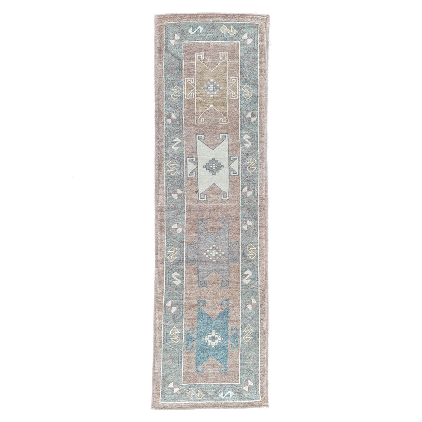 17801 Handwoven Rug 2’9x9’5