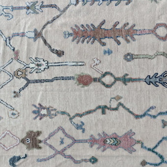 17837 Handwoven Rug 8’9 x 12’4