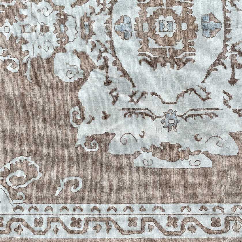 17850 Handwoven Rug 8’4 x 10’4