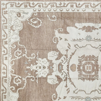 17900 Handwoven Rug 9’4 x 12’3
