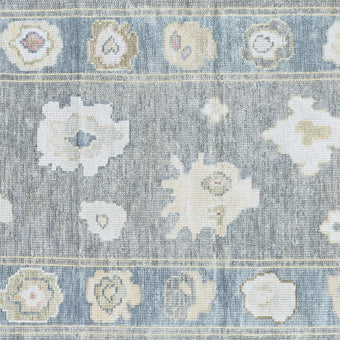 17935 Handwoven Rug 2'9 x 9’5