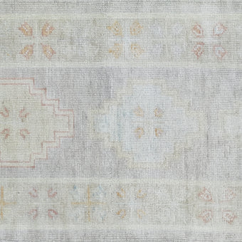 17939 Handwoven Rug 2’7 x 9'7