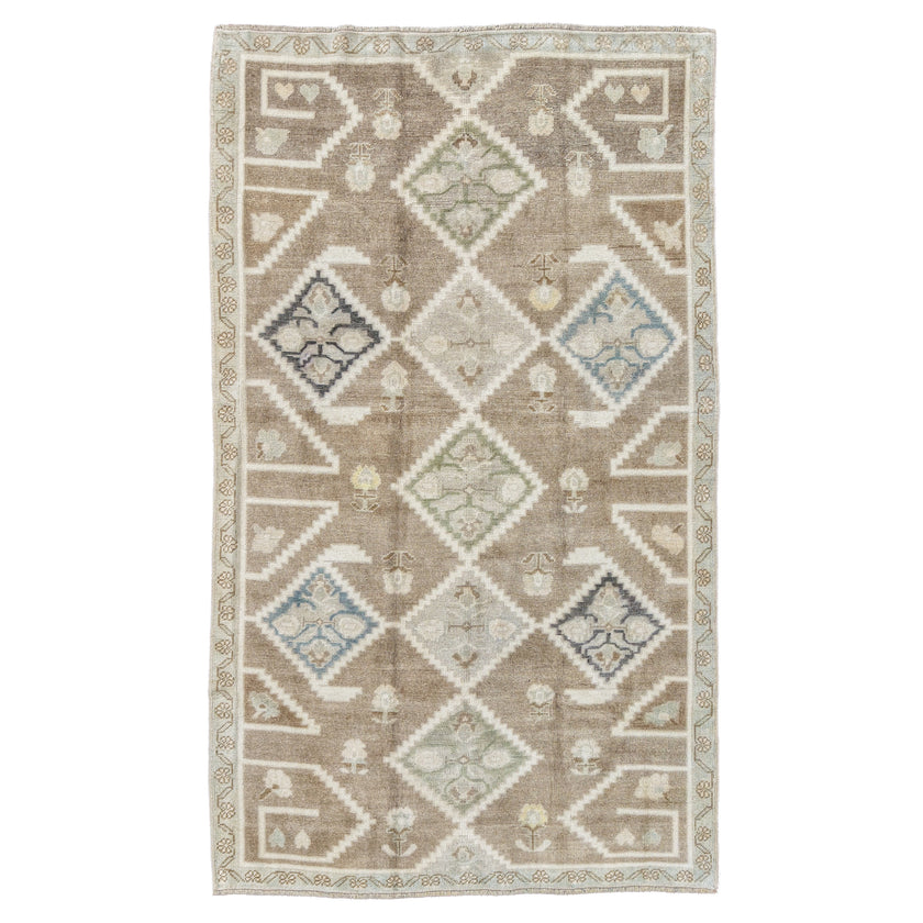 18033 Handwoven Rug 5'3 x 8'10