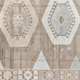 18172 Handwoven Rug 8'4 x 10'7