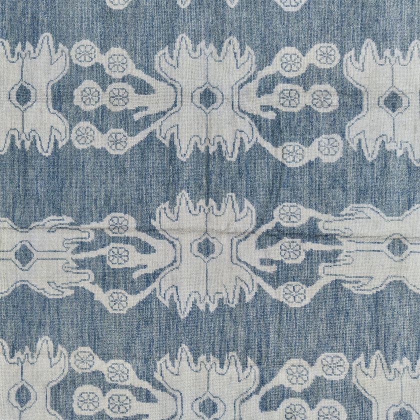 18214 Handwoven Rug 10'4 x 14'1