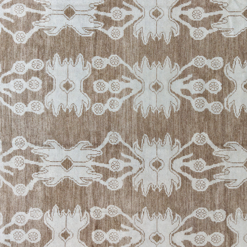 18236 Handwoven Rug 9'2 x 12'2