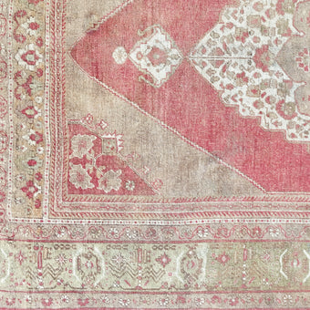 2717 Handwoven Vintage Rug 6’1x9’7