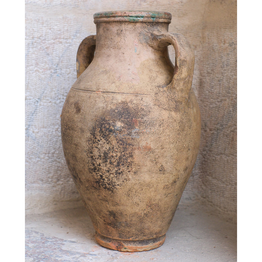 Olive Jar 290 NND (16x31)