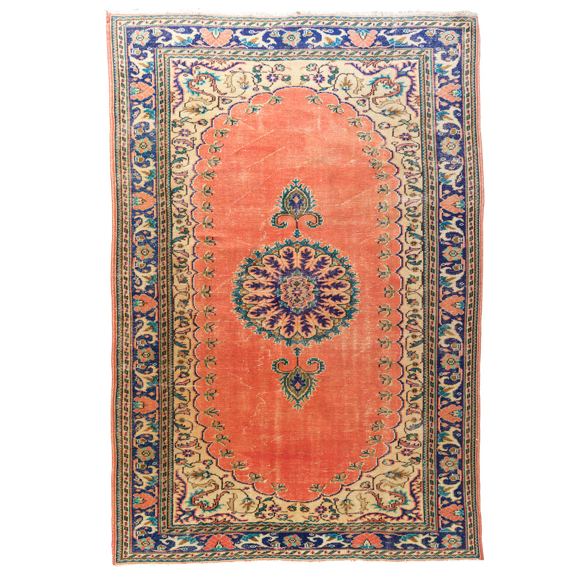 3207 Handwoven Vintage Rug 7 x 10'2
