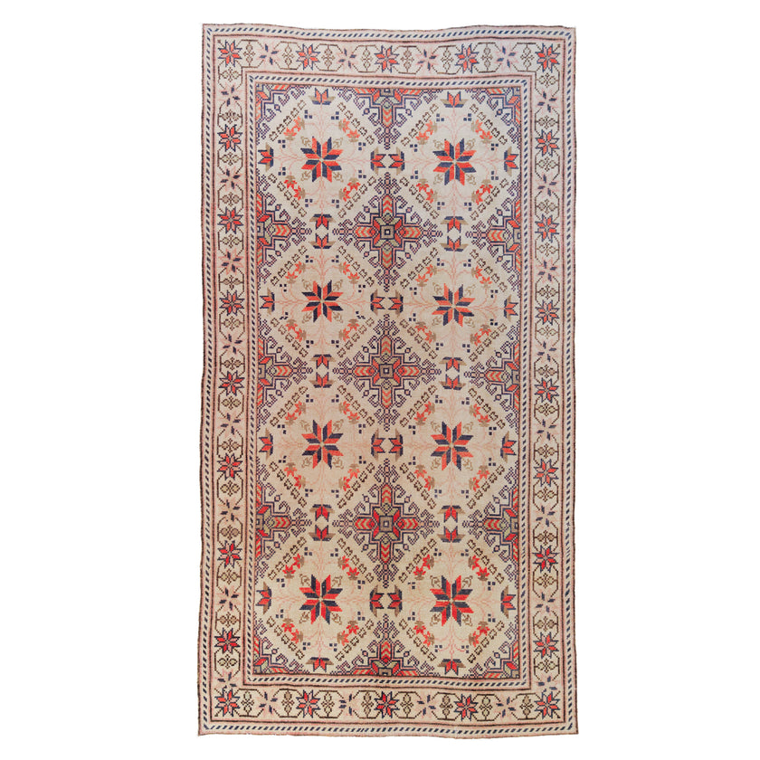 3305 Handwoven Vintage Rug 5'3 x 9'9
