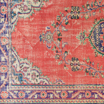 3459 Handwoven Vintage Rug 6'1 x 9'4