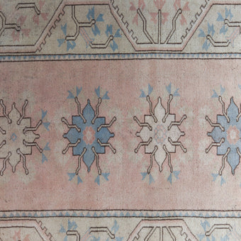 3471 Handwoven Vintage Rug 6'6 x 8'10
