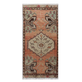3670 Handwoven Vintage Rug 1’6x3