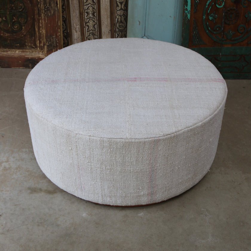 Hemp Ottoman 4018D Round 40