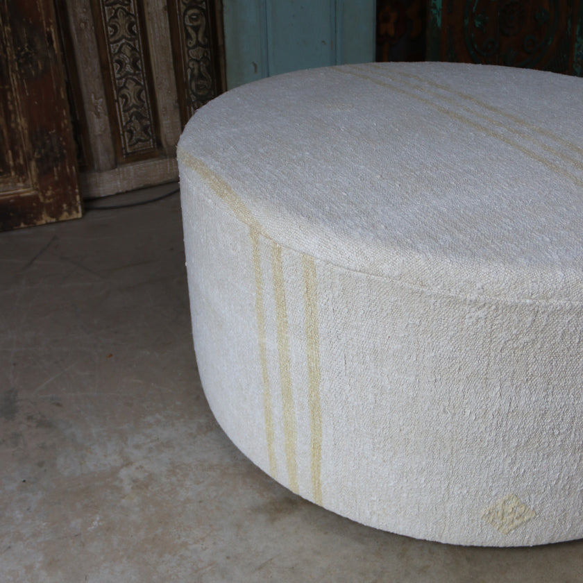 Hemp Ottoman 4218B Round 42