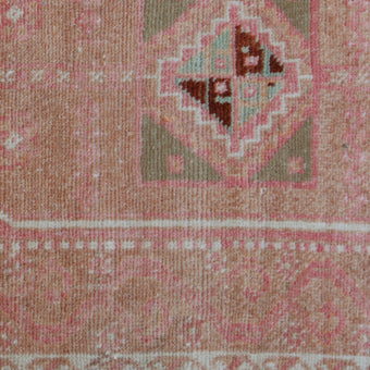 4470 Handwoven Vintage Rug 1’7x3'7