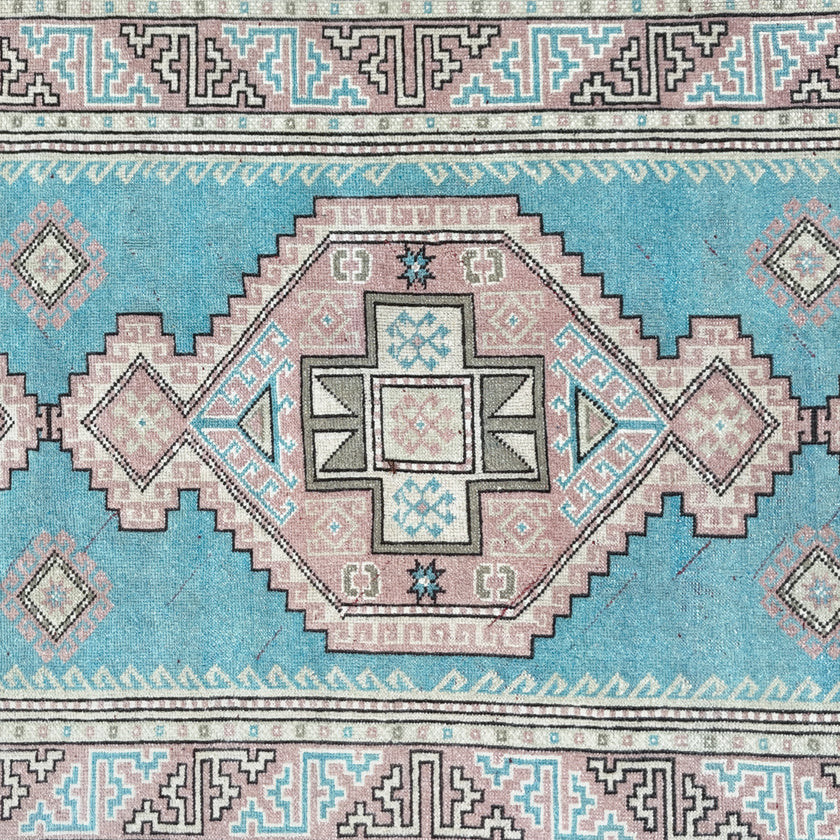 4506 Handwoven Vintage Rug 3'3 x 9'9
