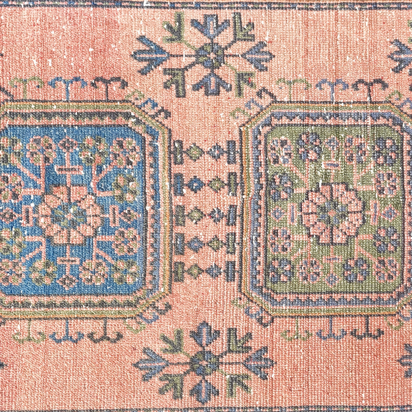 4534 Handwoven Vintage Rug 2'11 x 11