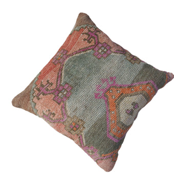 506 Rug Pillow 20x20