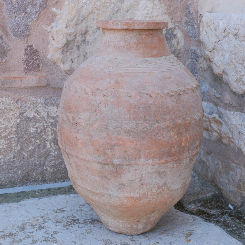 Olive Jar 547 (25x55)