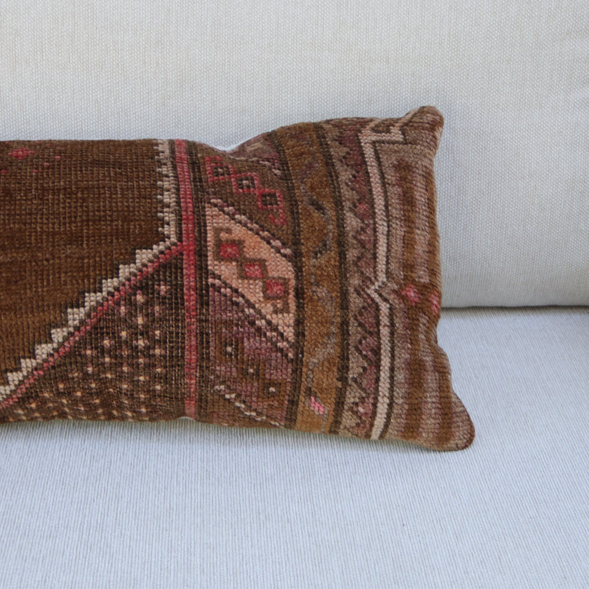 564 Rug Pillow 14x48