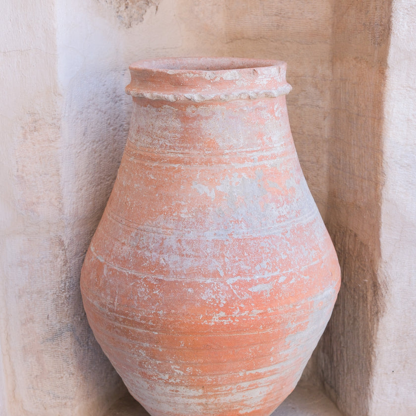 Olive Jar 593 (28x58)