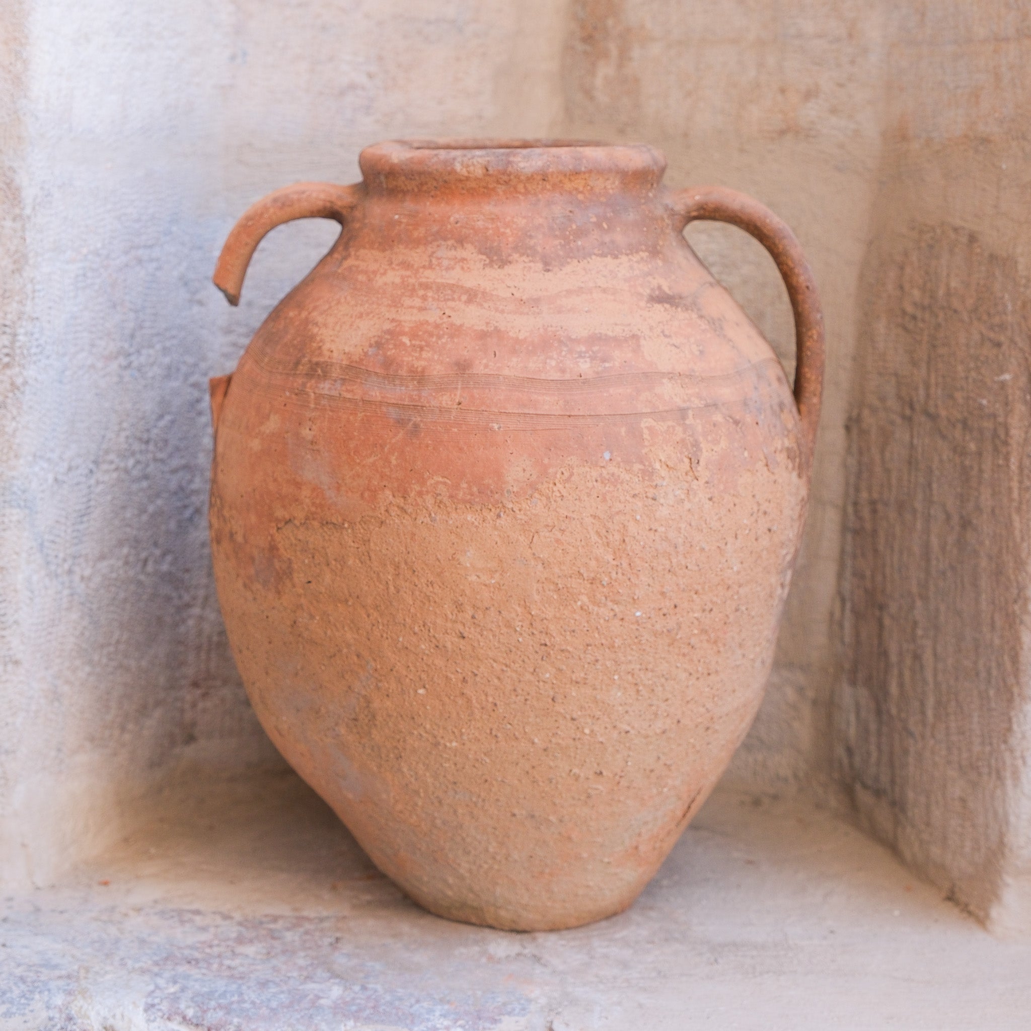 Olive Jar 596 (17x42) – Zuma Imports