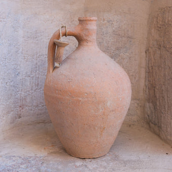 Olive Jar 605 (15x30)