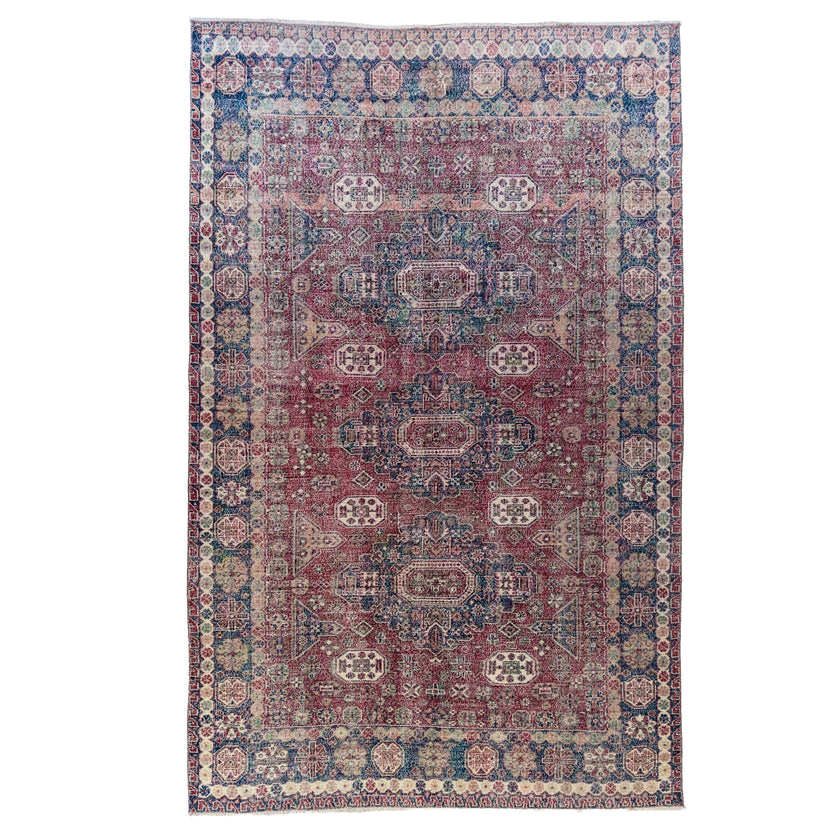 6073 Handwoven Vintage Rug 6'4 x 9'11