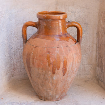 Olive Jar 634 (15x32)