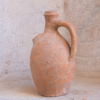 Olive Jar 639 (10x17)