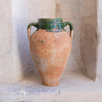 Olive Jar 663 (16x34)