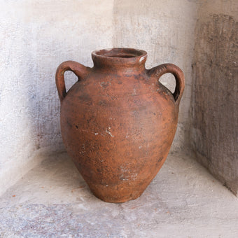 Olive Jar 676 (13x33)