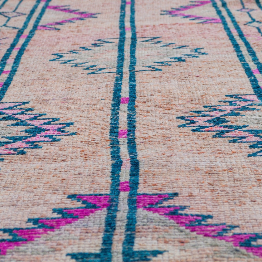 6797 Handwoven Vintage Rug 3’1x21'9