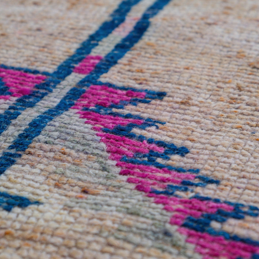 6797 Handwoven Vintage Rug 3’1x21'9