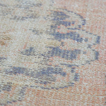 6913 Handwoven Vintage Rug 2’7x10’10