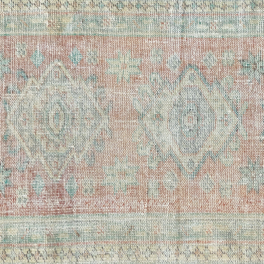 6914 Handwoven Vintage Rug 2'10 x 10'7