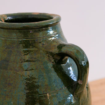 Olive Jar 702 (22x40)