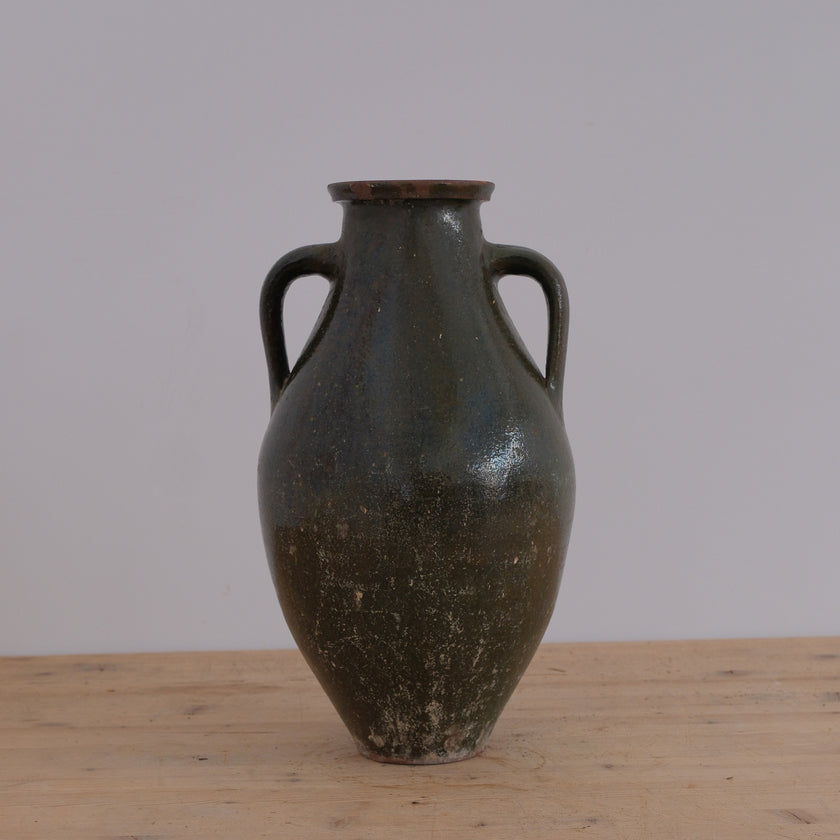 Olive Jar 706 (21x37)