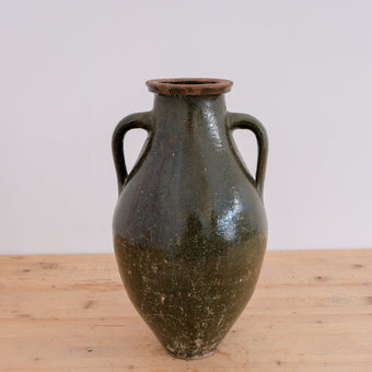 Olive Jar 706 (21x37)