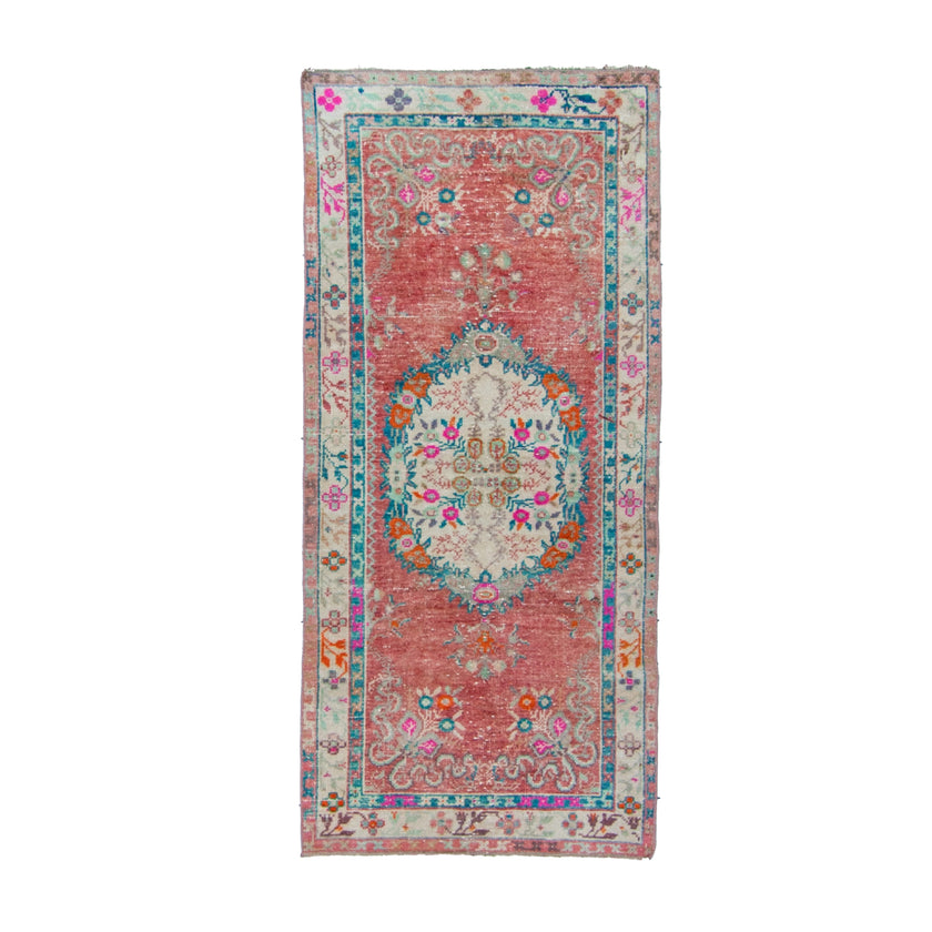 7081 Handwoven Vintage Rug 3x6'7