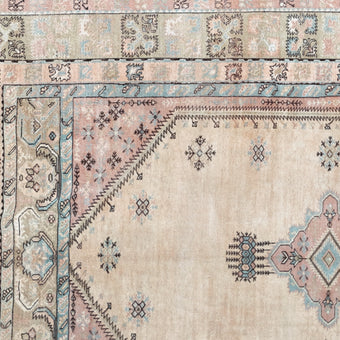 7084 Handwoven Vintage Rug 6’3x9’5