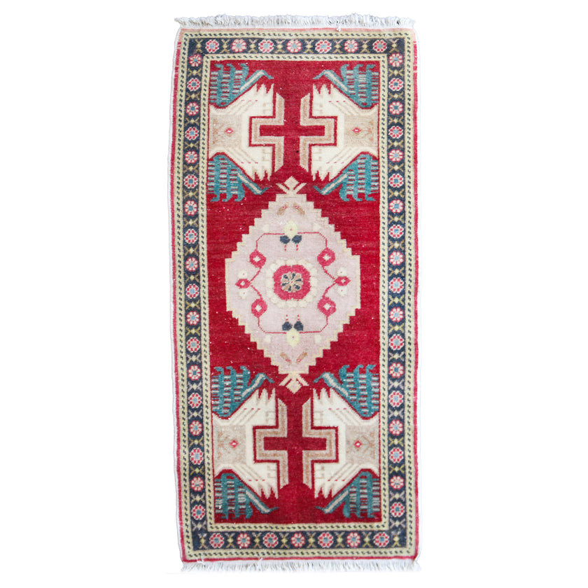 7085 Handwoven Vintage Rug 1'7x3'6