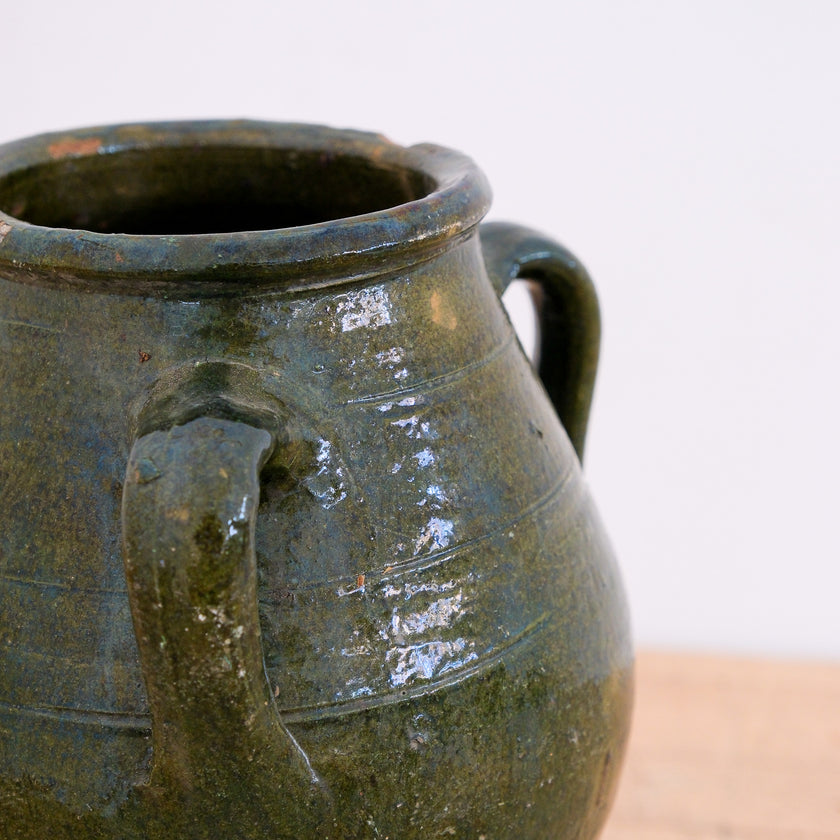 Olive Jar 713 (14x32)