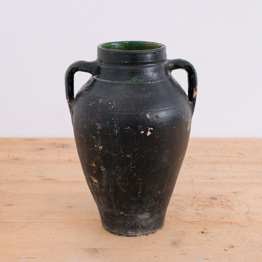 Olive Jar 717 (16x31)