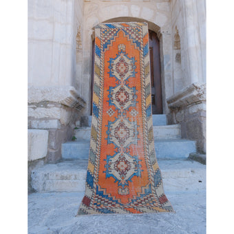 7190 Handwoven Vintage Rug 2'10x9'4